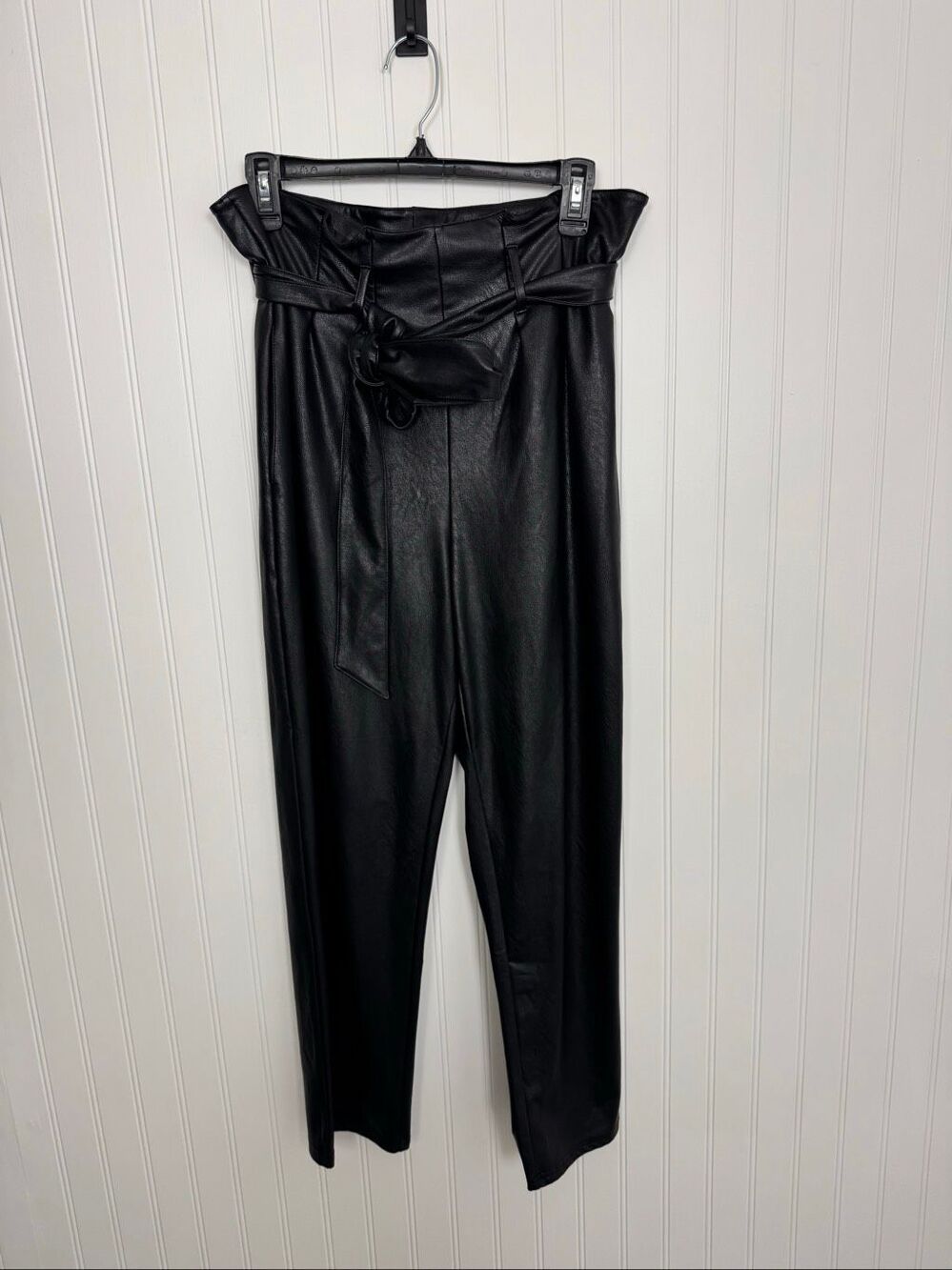 Commando Faux Leather Paperbag Waist Pants Size Medium Black Belted Tie - Picture 2 of 6